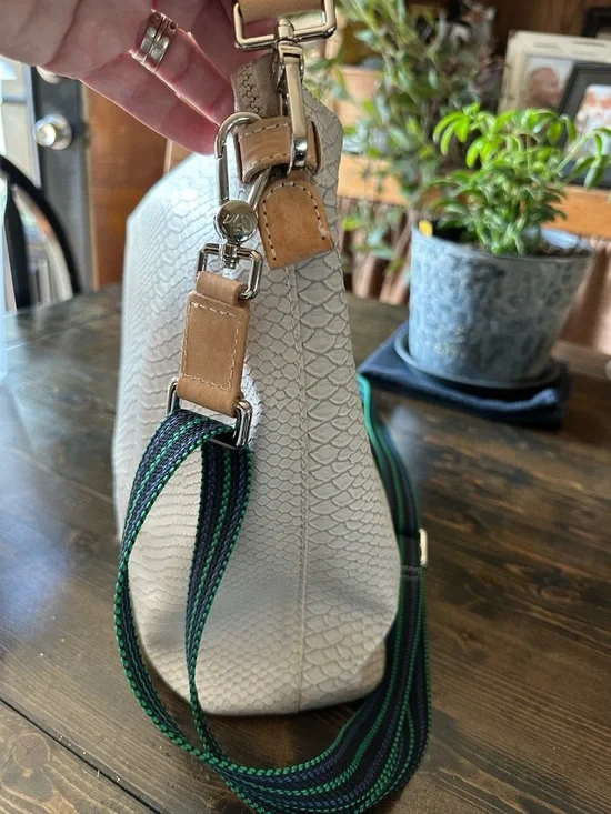 Consuela THUNDERBIRD hobo bag - Picture 4 of 9